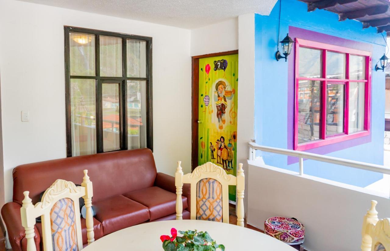 Hotel De Mi Pueblo بانيوس المظهر الخارجي الصورة