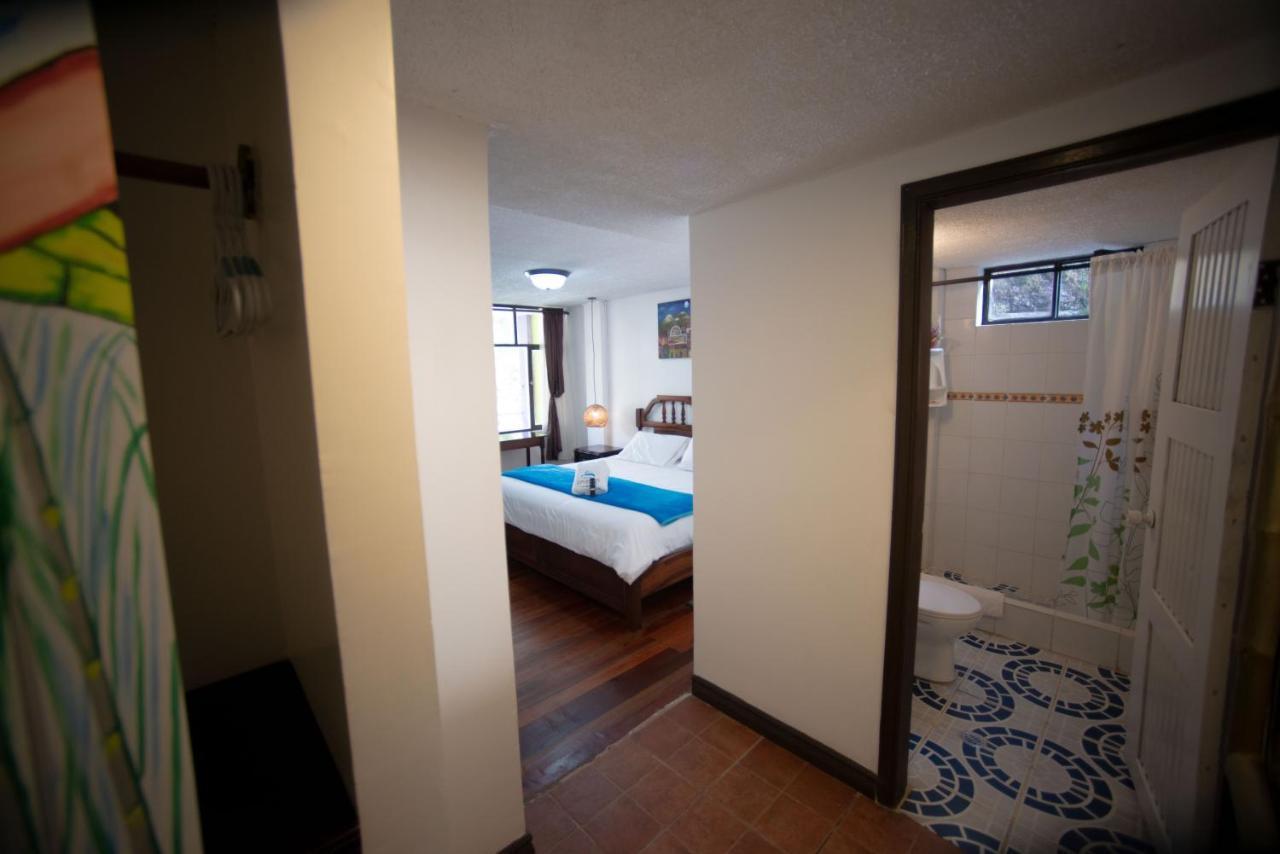 Hotel De Mi Pueblo بانيوس المظهر الخارجي الصورة